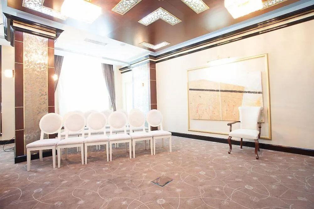 Sapphire Hotel Баку 5*,