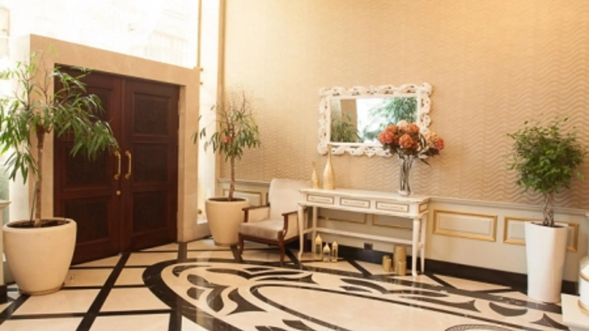 Sapphire Hotel Баку 5*,